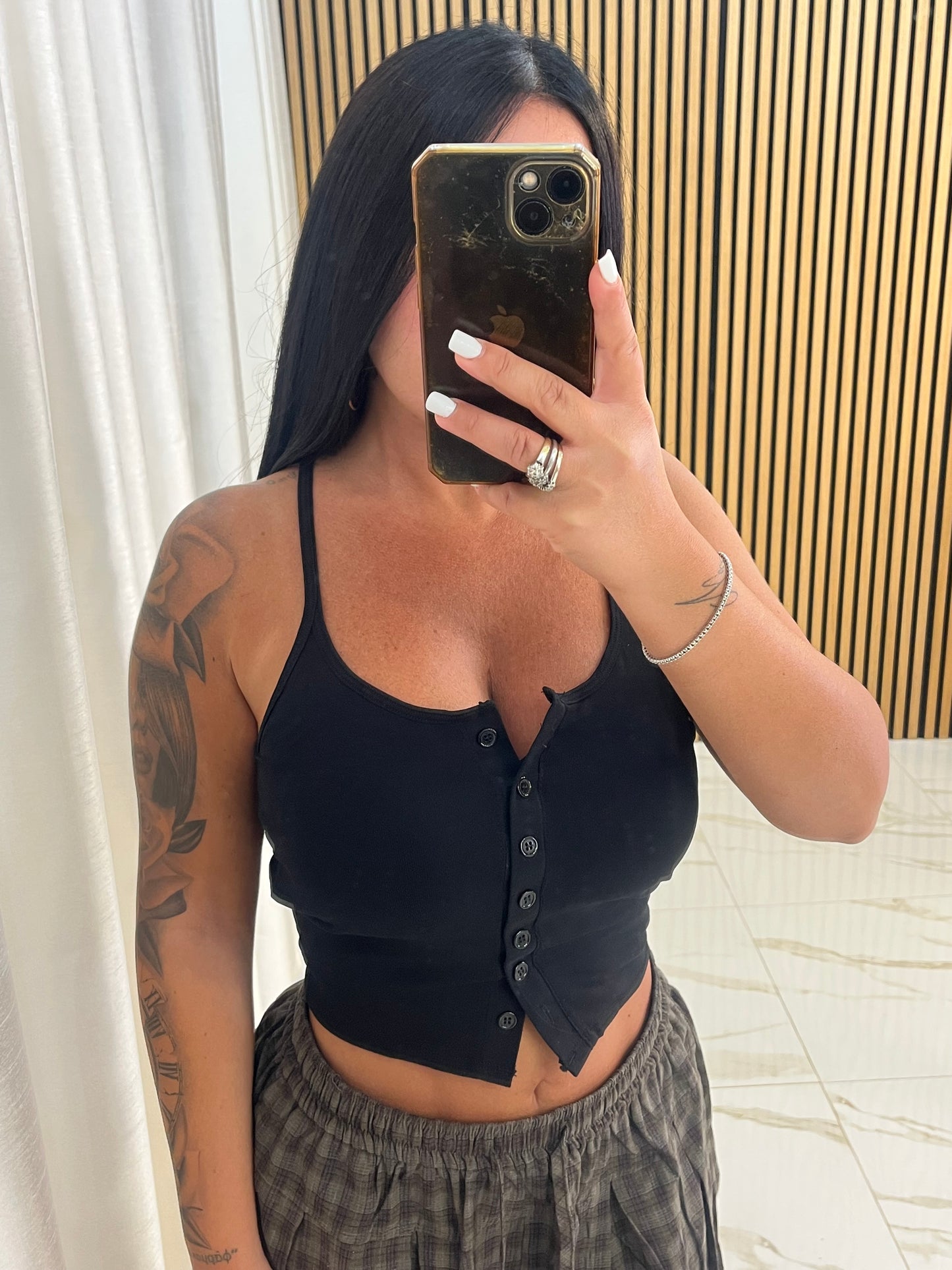 TOP NERO