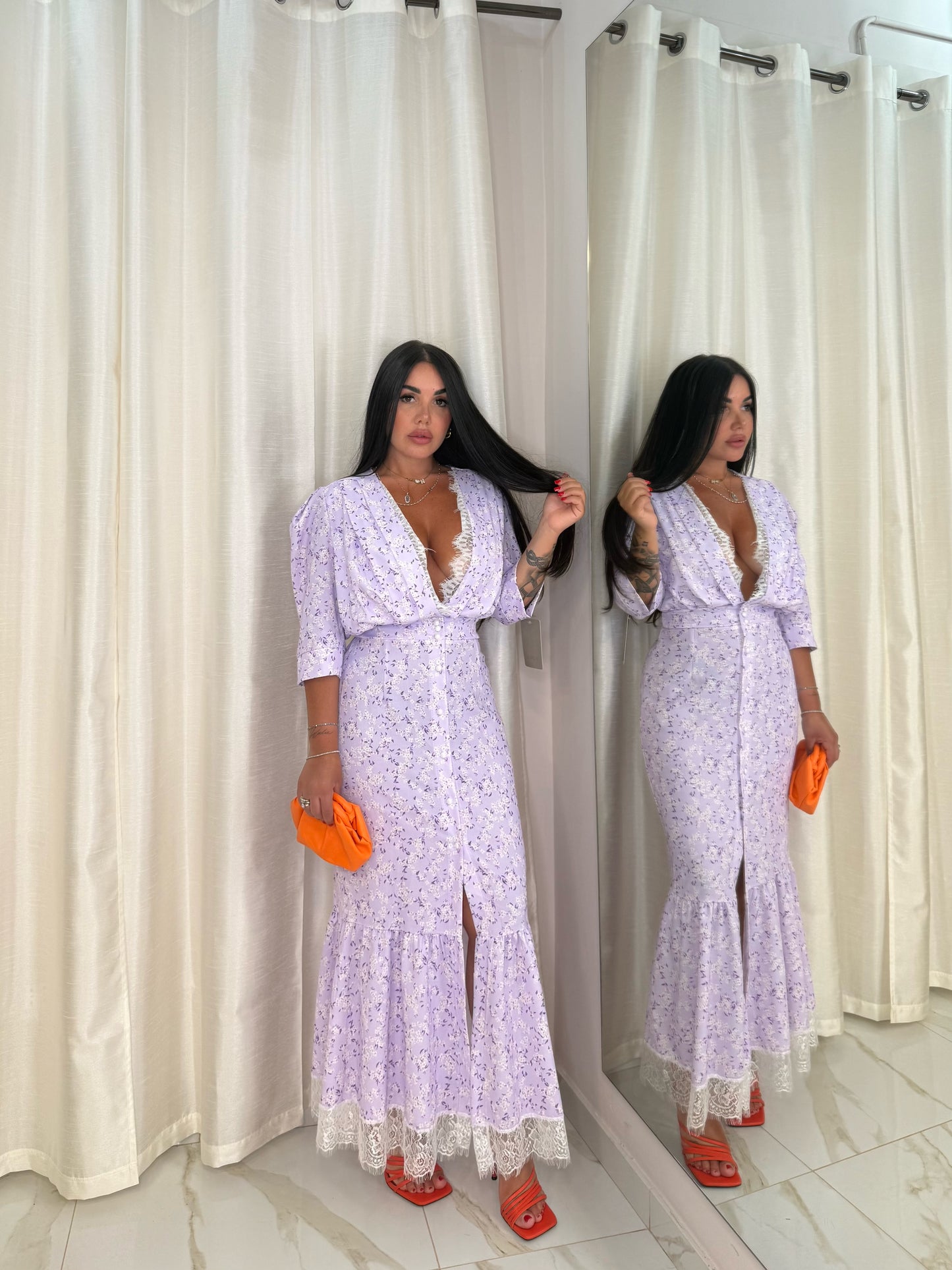 DRESS CHIC