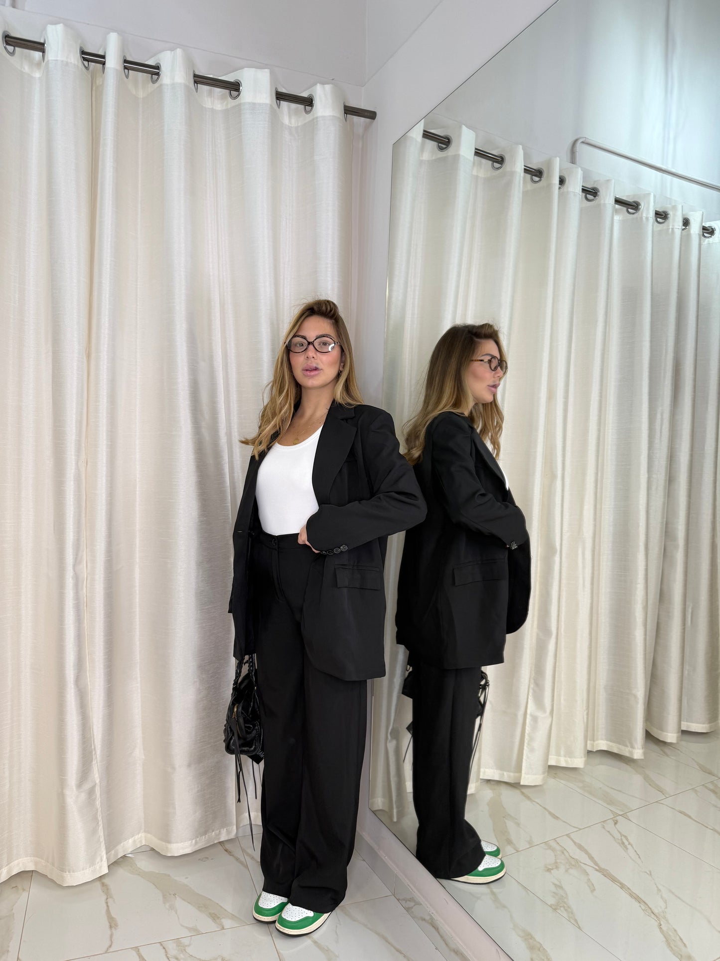TAILLEUR NERO