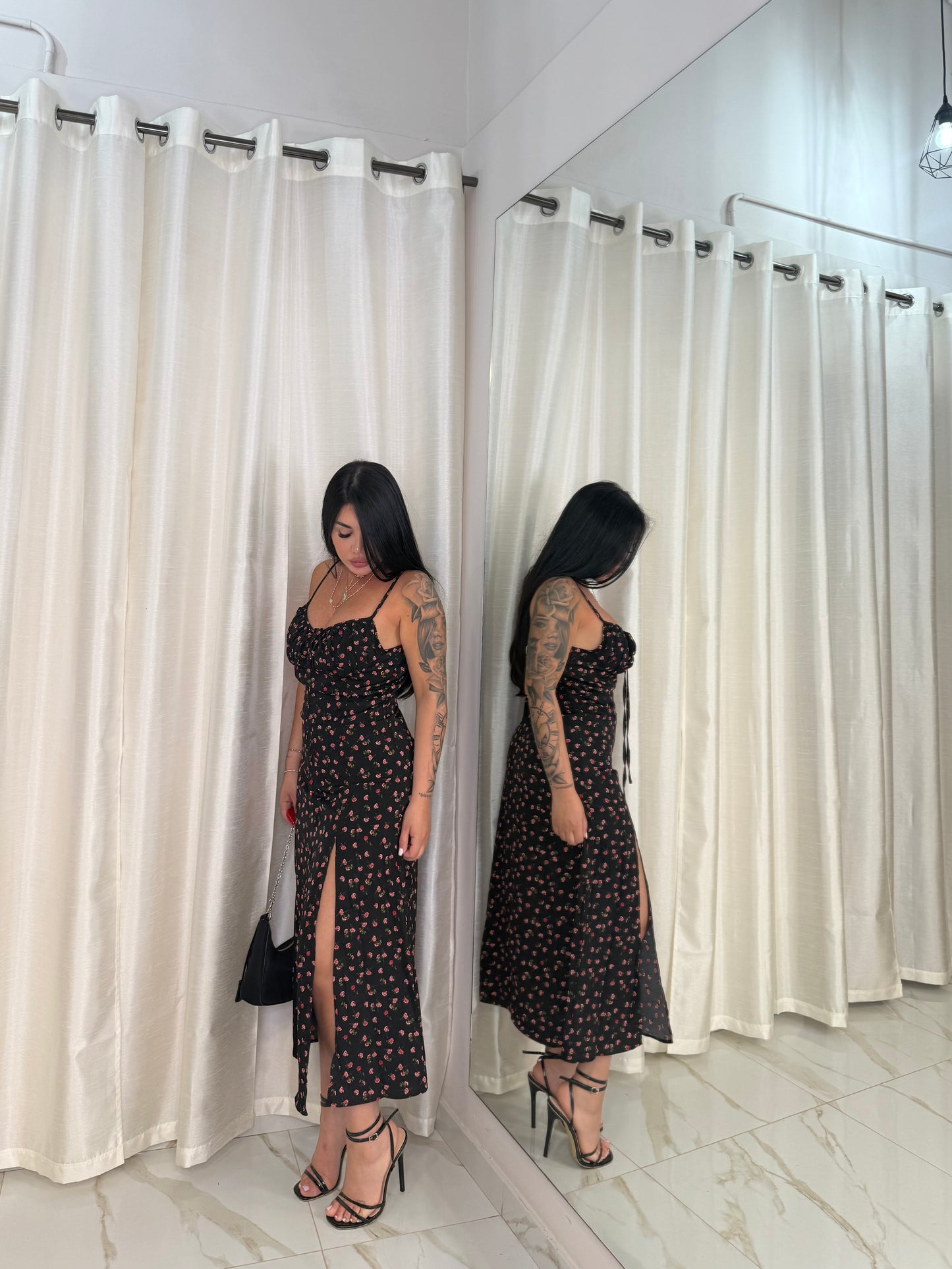 DRESS FLOWER