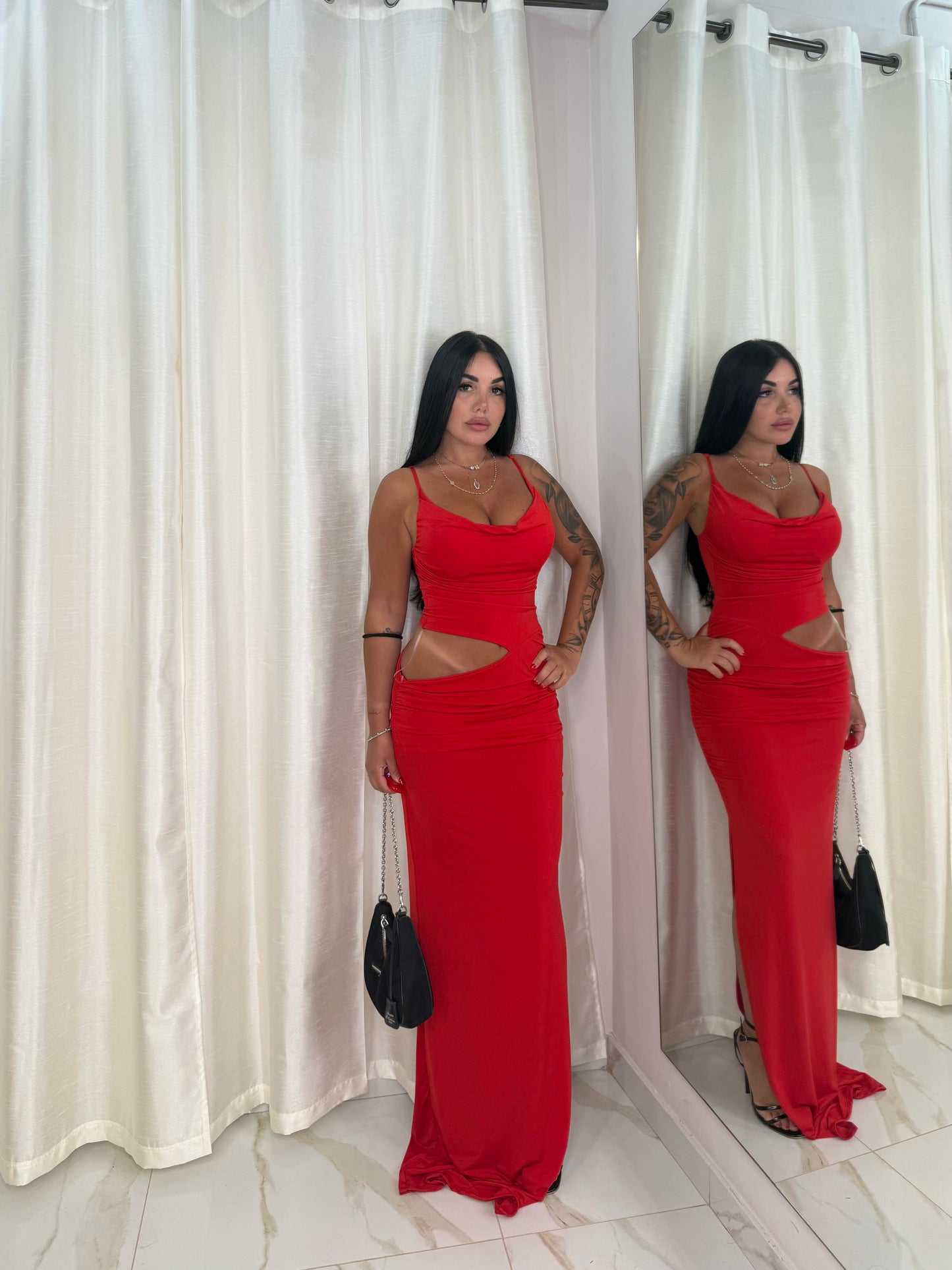 DRESS RED