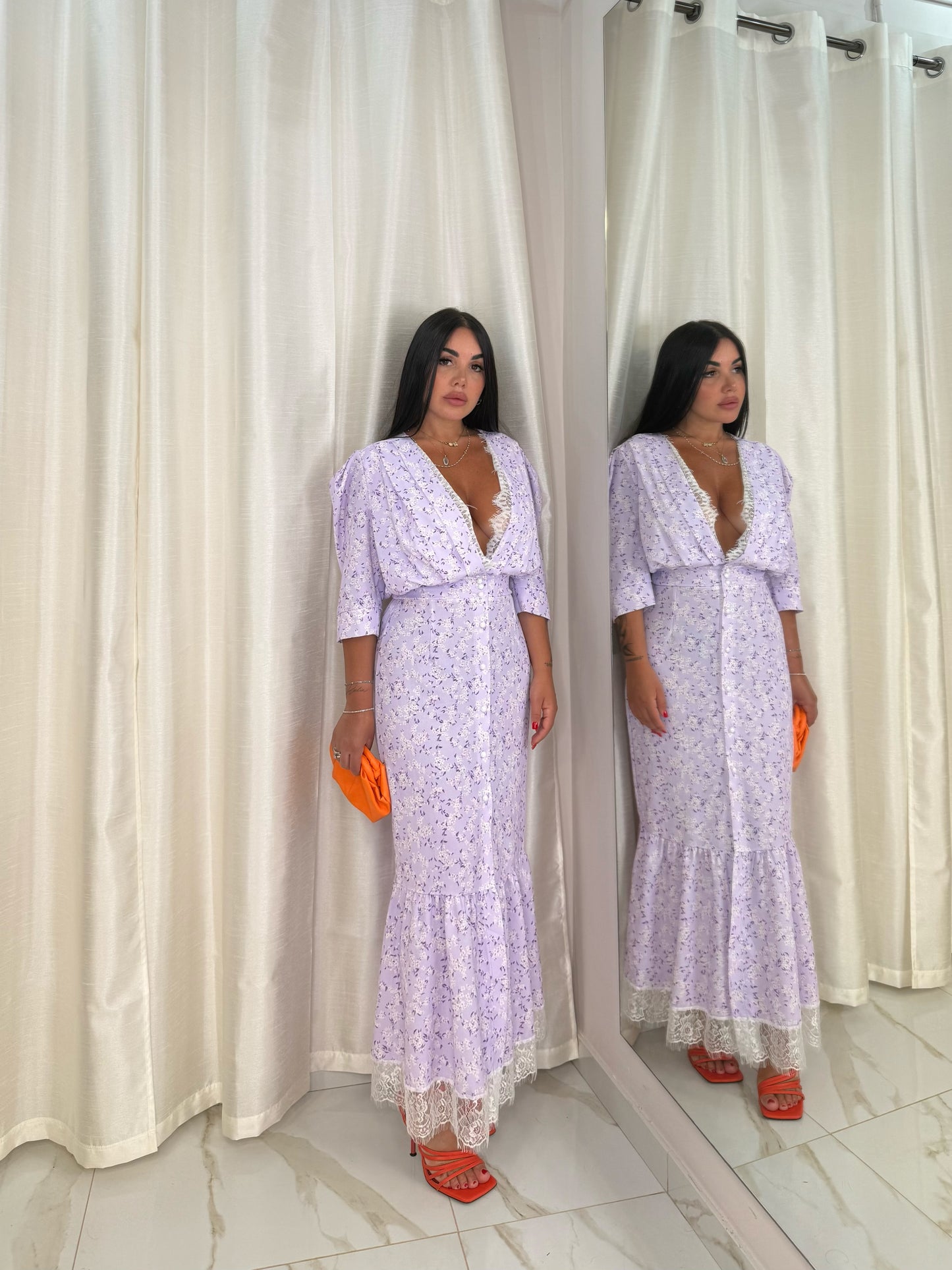 DRESS CHIC