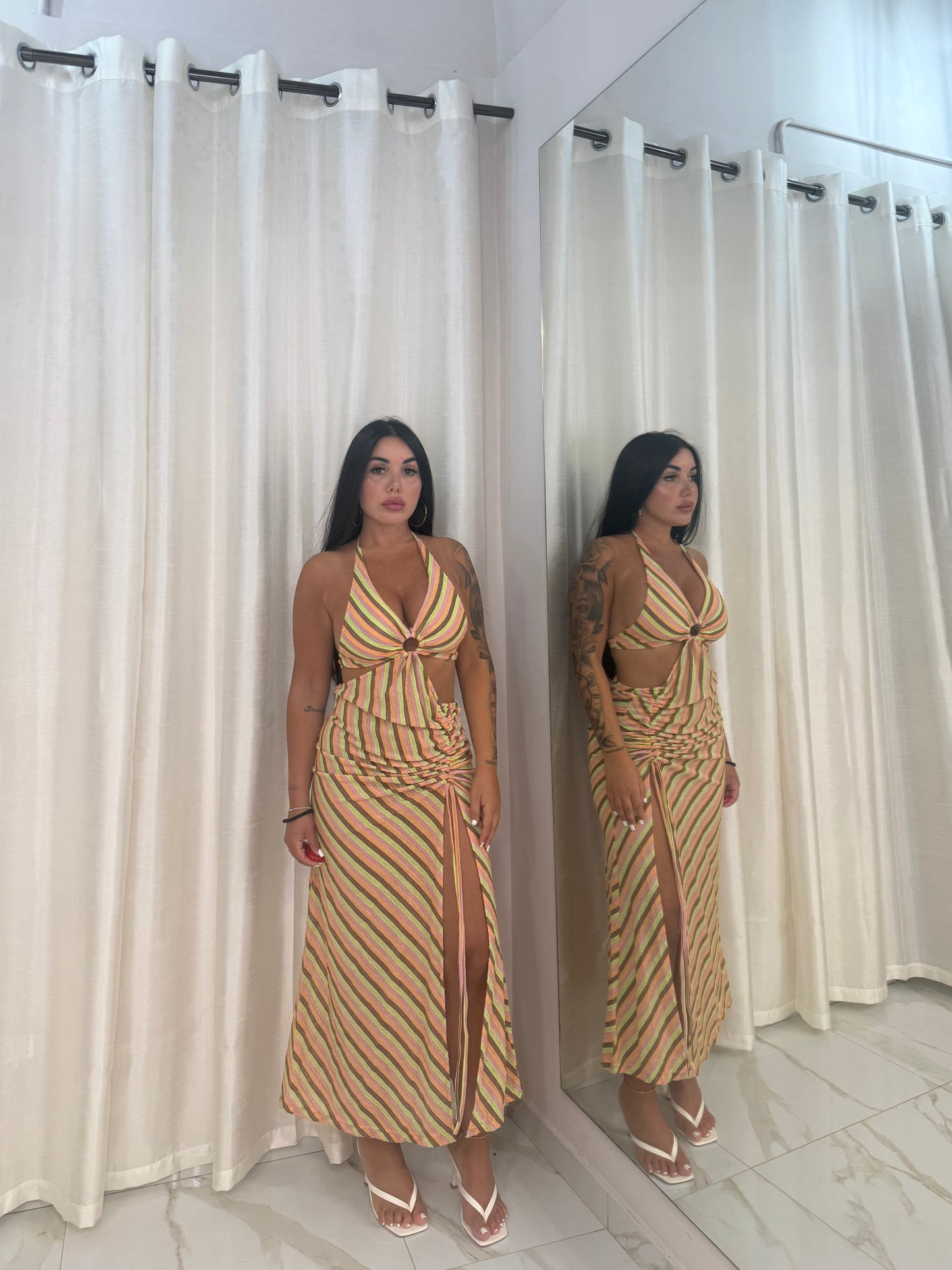 DRESS LINES