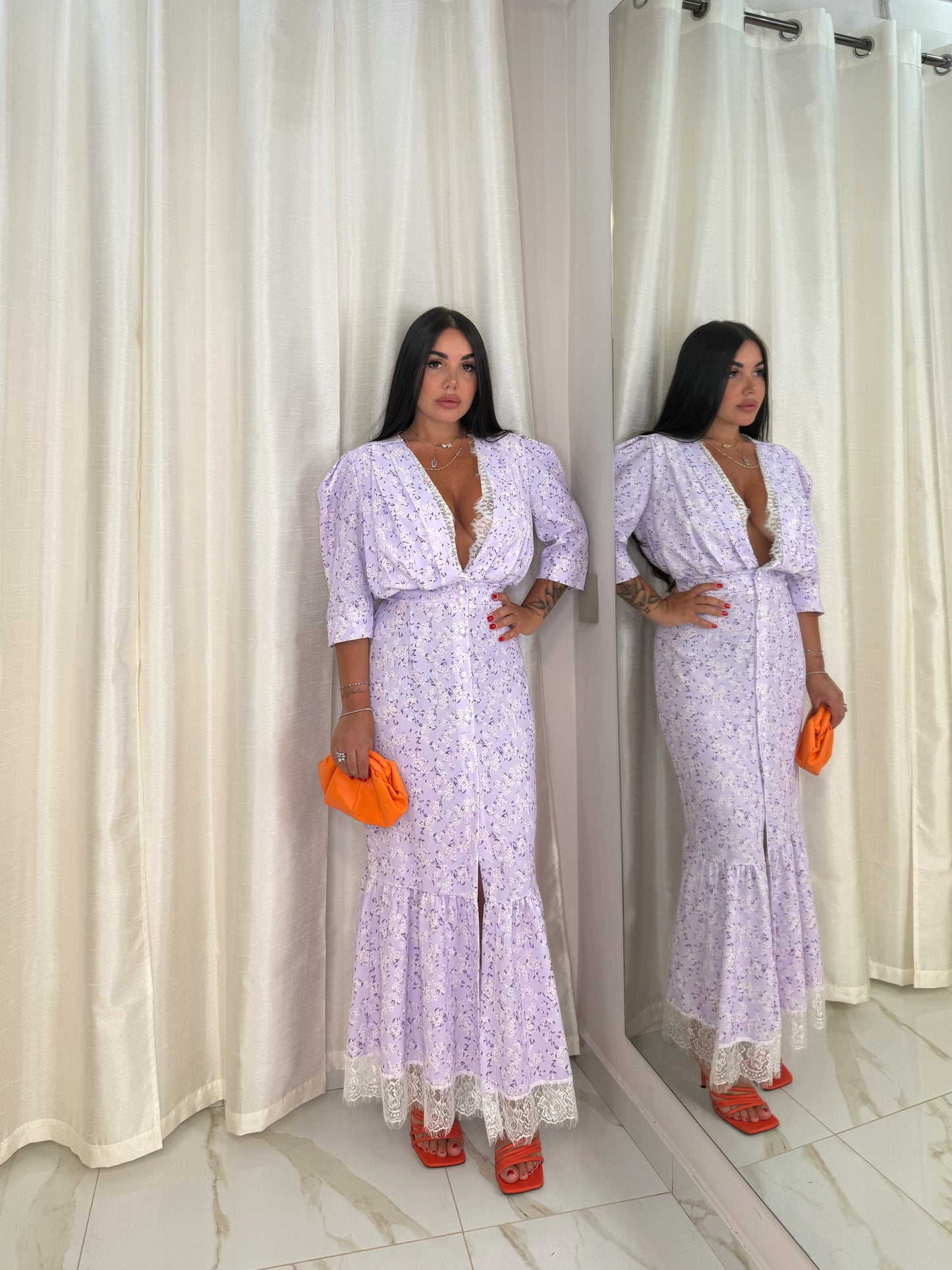 DRESS CHIC