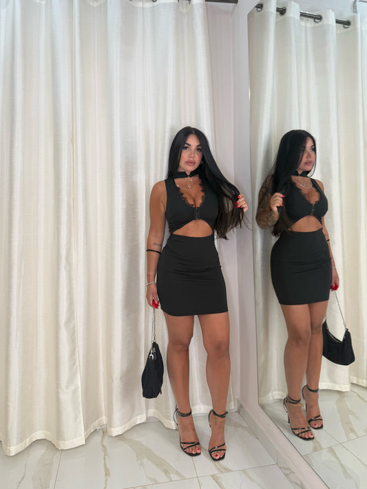 DRESS SENSUAL