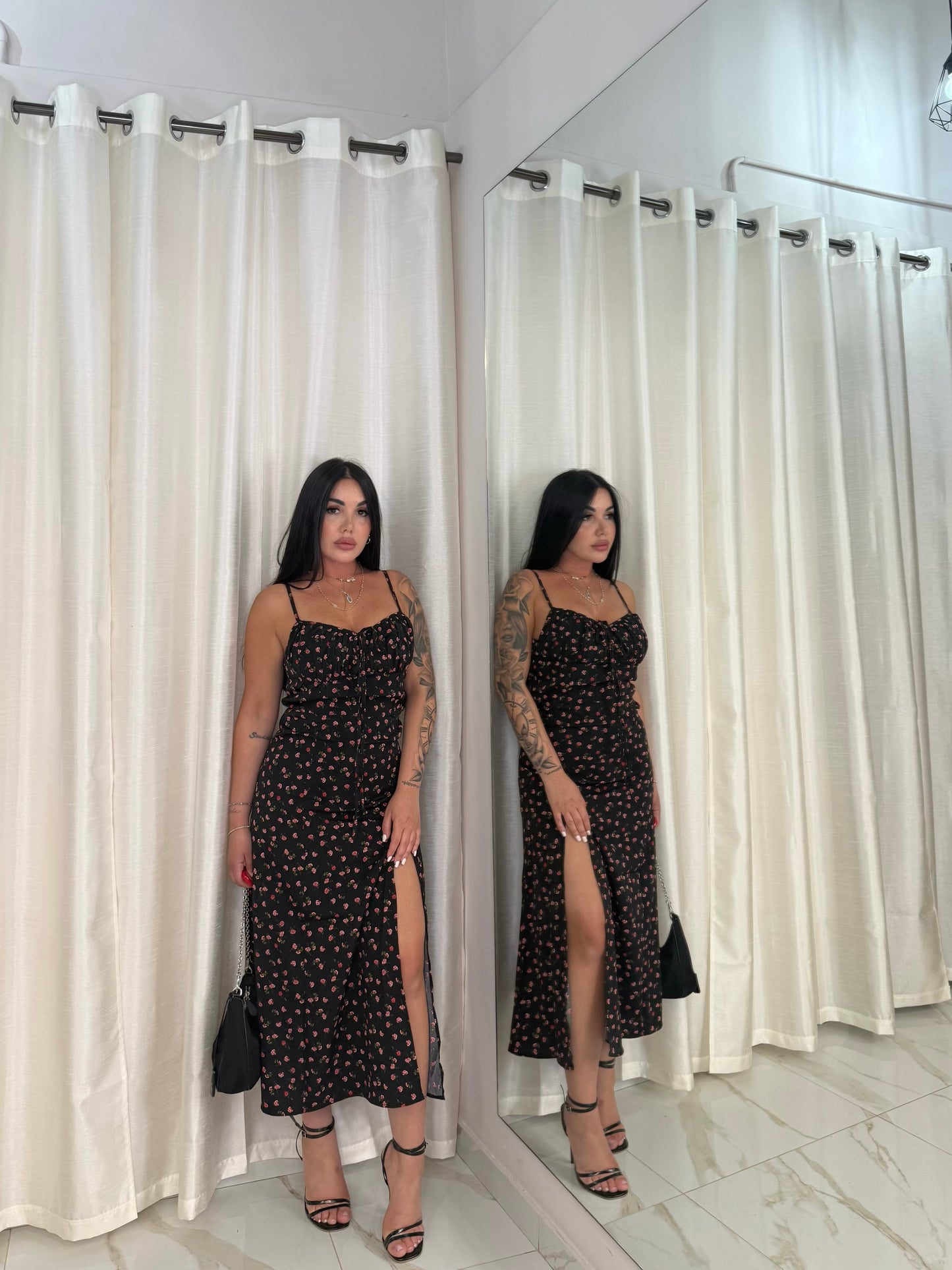 DRESS FLOWER